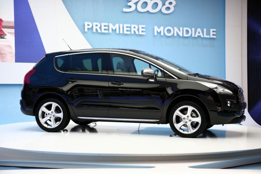  Peugeot 3008 2010 года  (фото 47 из 148)
